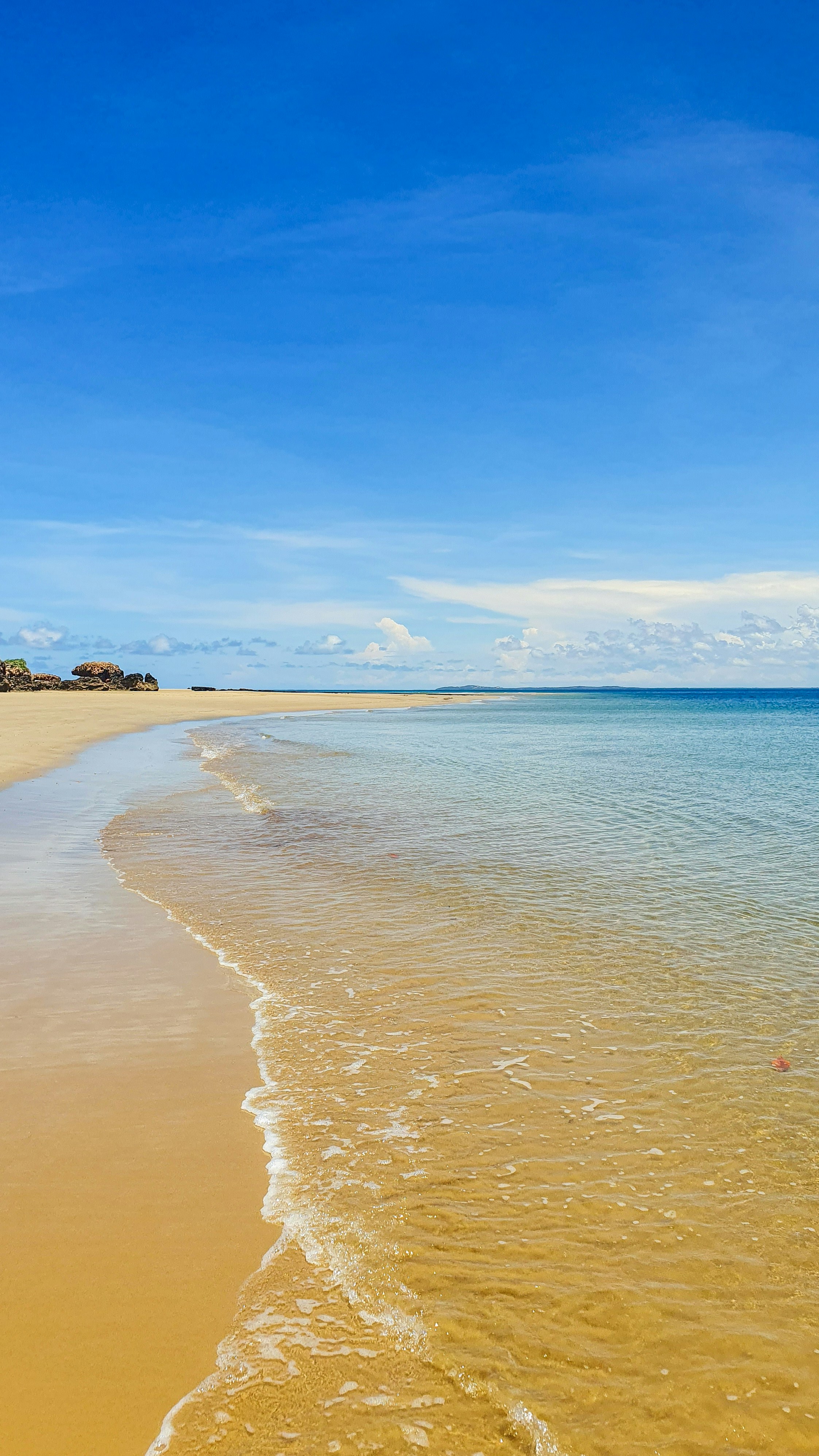Shela Beach